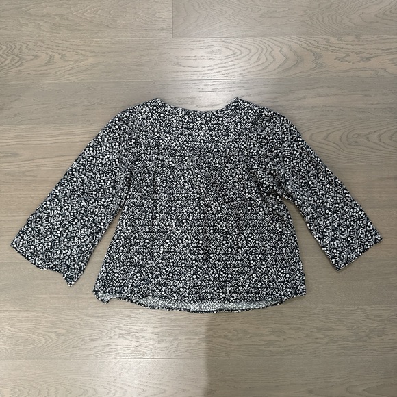 Universal Thread Floral Top - Picture 2 of 4